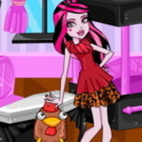 Draculaura Thanksgiving Total Makeover