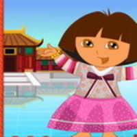Dora in China Dressup